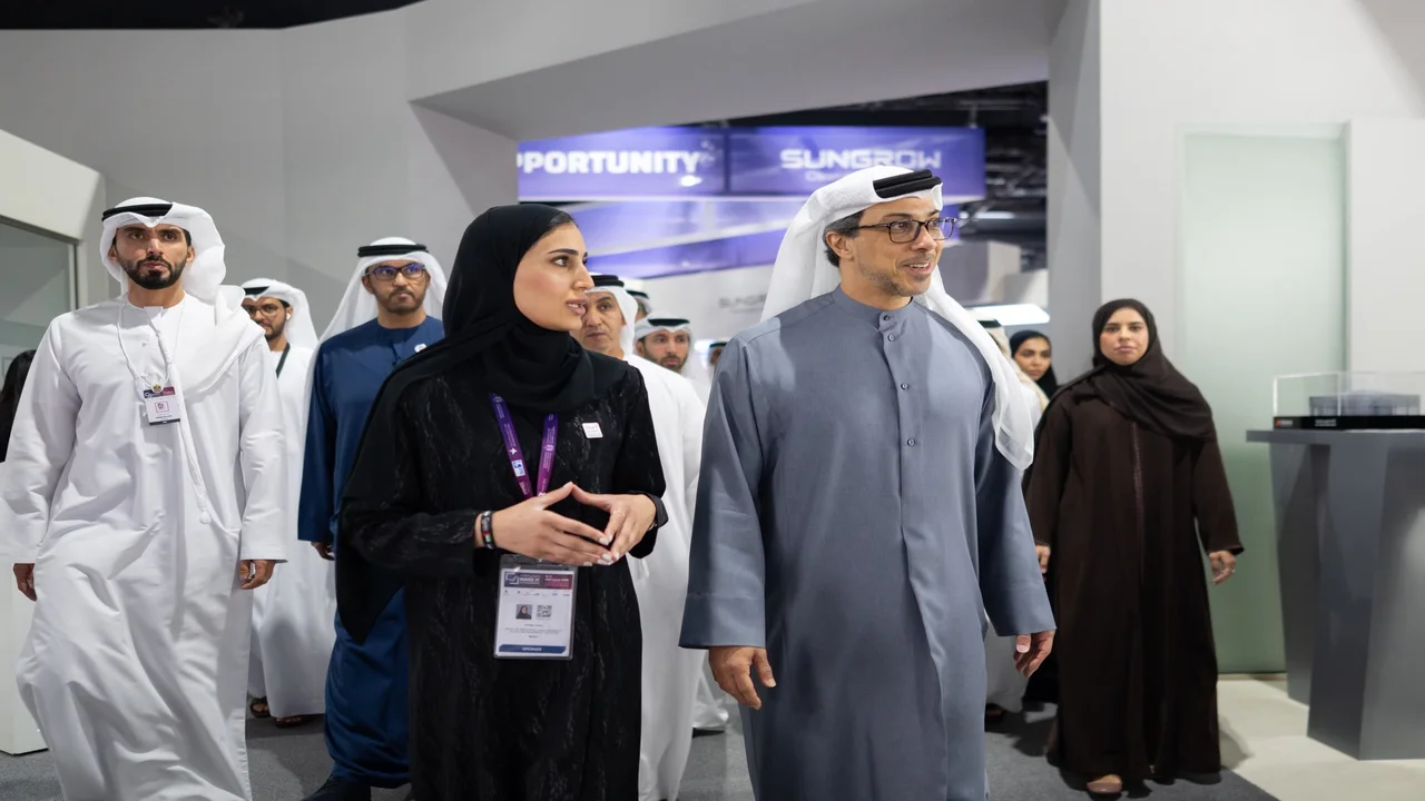مبادرة اصنع في الإمارات تحقق نمواً صناعياً يكتسب ثقة الأسواق العالمية المتزايدة